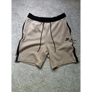 Nike Tech Shorts Tan Used Size M